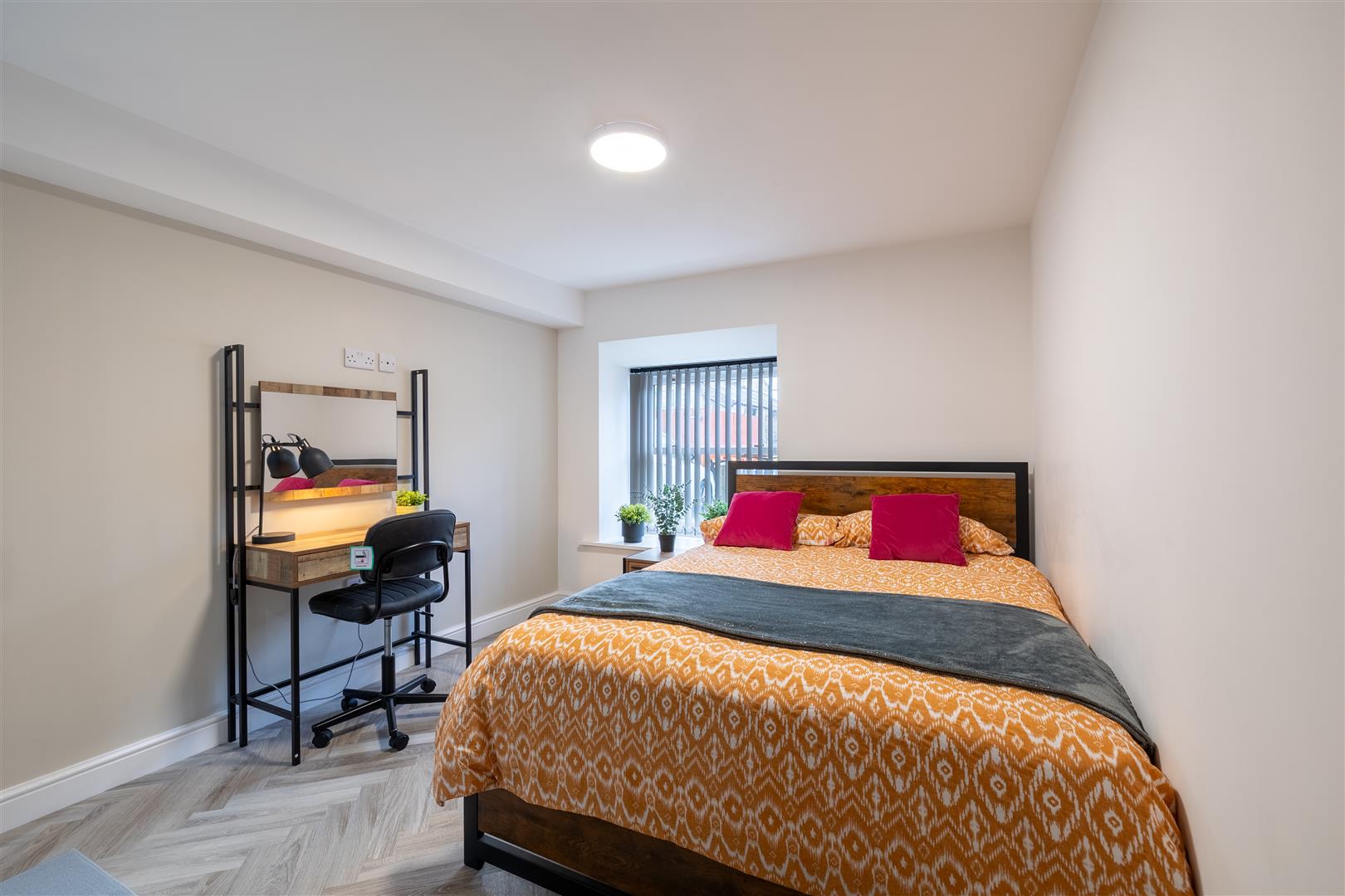 Flat 1 10 Pitt Street, Lancaster, LA1 1NX